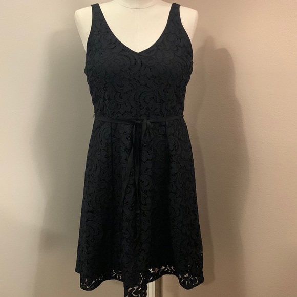 LOFT Dark Navy Lace V-Neck Mini Belted A-Line Dress Size 6P - Picture 1 of 13